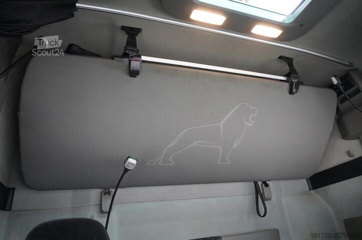 Traktora vienība MAN TGX 28.510 6×2 / Sleeper cab