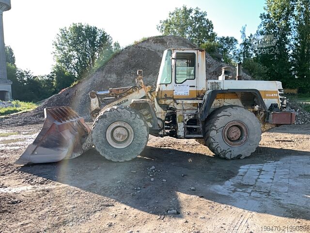 Nakladač Komatsu WA470-3H
