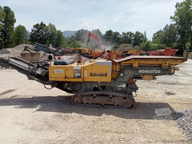 Drvič Komatsu BR380JG