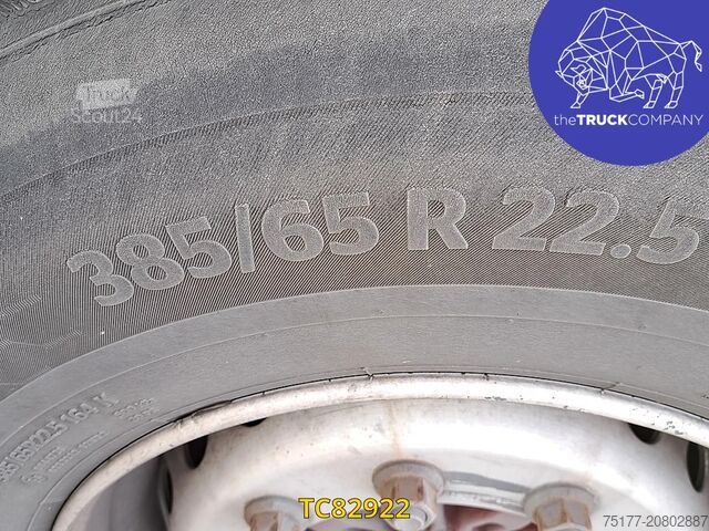 Transportul de containere Renders 