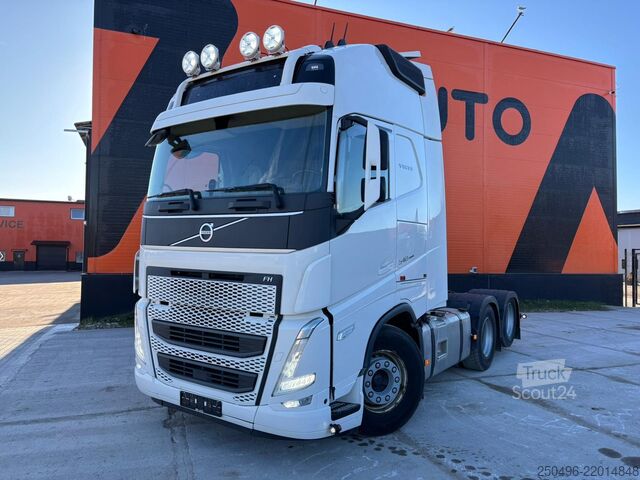 Trator standard Volvo FH 540 6x2 GLOBE XL / RETARDER / DOUBLE BOGIE