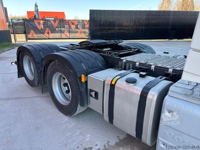 Trator standard Volvo FH 540 6x2 GLOBE XL / RETARDER / DOUBLE BOGIE