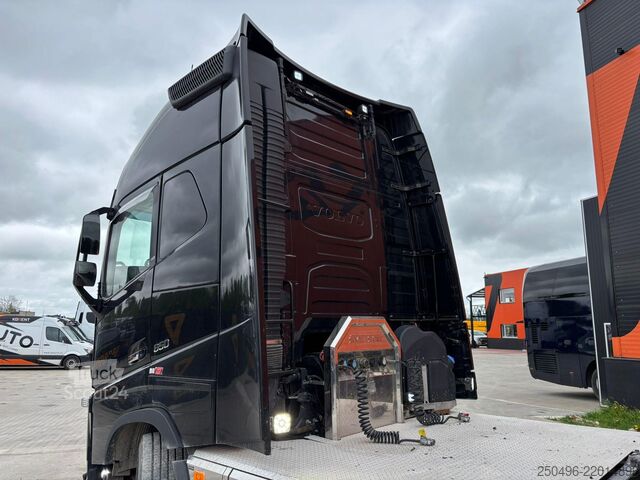 Стандартный трактор Volvo FH 16 650 6x2 GCW 70 ton / GLOBE XL / RETARDER