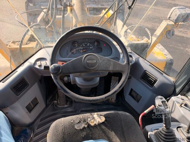 Hjullæsser KOMATSU WA320-5H 4x4 15 t. Wheelloader