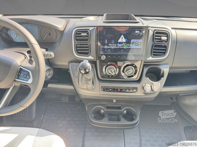 Ημιενσωματωμένο αυτοκινούμενο τροχόσπιτο DETHLEFFS Just Camp Active T 7052 DBL