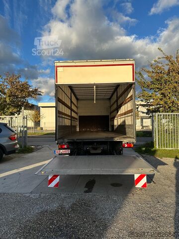 Autocarro con pianale e telone Renault D 16