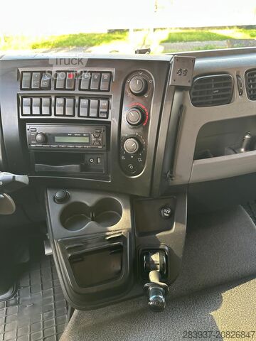 Autocarro con pianale e telone Renault D 16