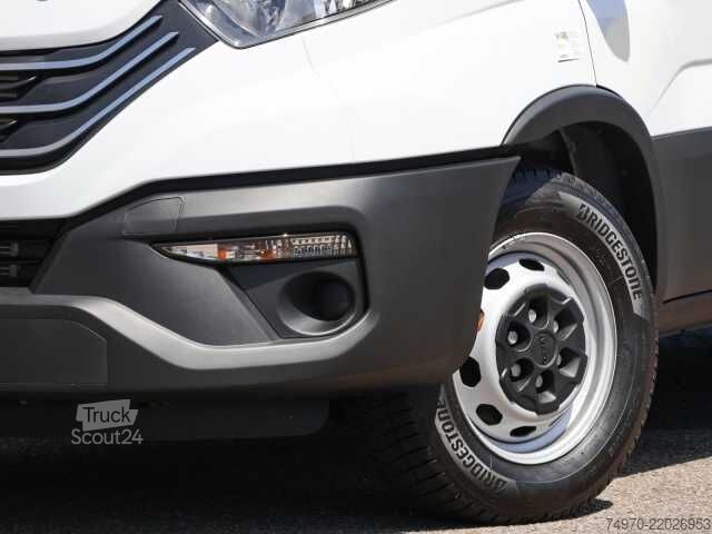 Furgon blaszak Iveco Daily 35S16H3.0A8VY