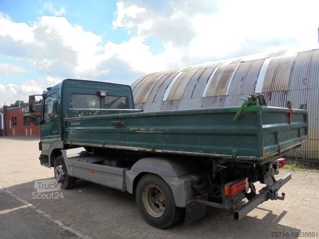 3-sānu pašizgāzējs Mercedes-Benz Atego 818 K