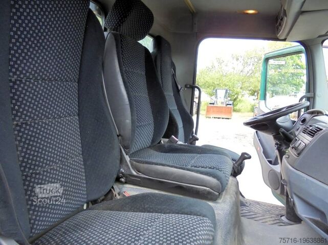 3-sānu pašizgāzējs Mercedes-Benz Atego 818 K