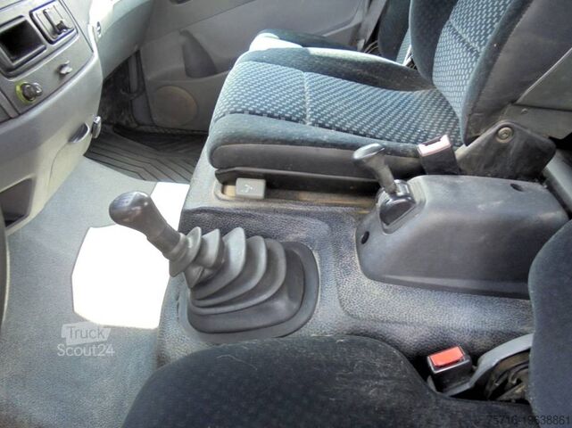 3-sānu pašizgāzējs Mercedes-Benz Atego 818 K