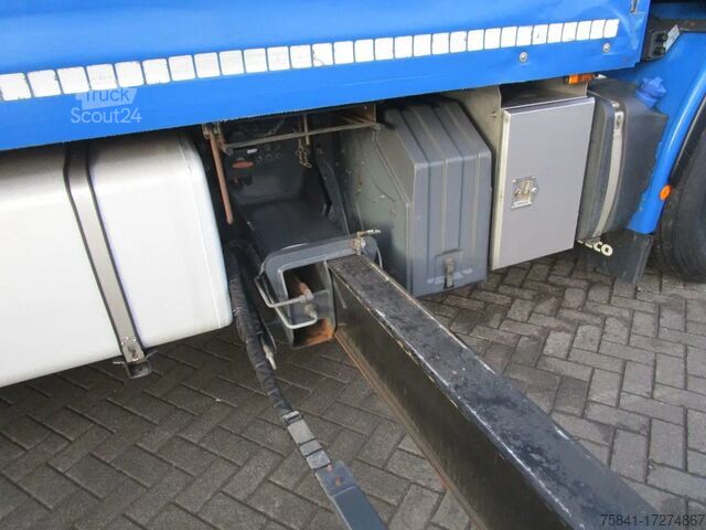 Kranwagen Iveco Stralis 560 STRALIS 260SY  Euro 6 HMF 5020-K3