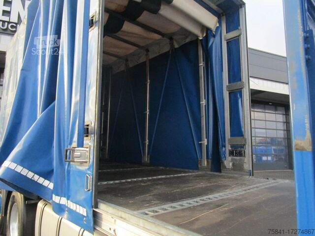 Kranwagen Iveco Stralis 560 STRALIS 260SY  Euro 6 HMF 5020-K3