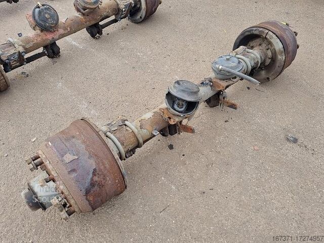 المحور SAF TRAILER AXLE DRUM SINGLE TIRE.