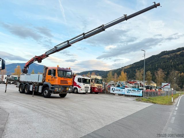 Pašizgāzējs kravas automašīna STEYR 33S46 6X4BB Retarder Kipper Kran PK 29002-6 Seil