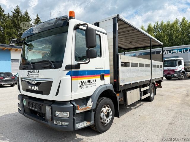 Autocarro con cassone fisso MAN TGM 15.250 ADR Pritsche Ladebordwand
