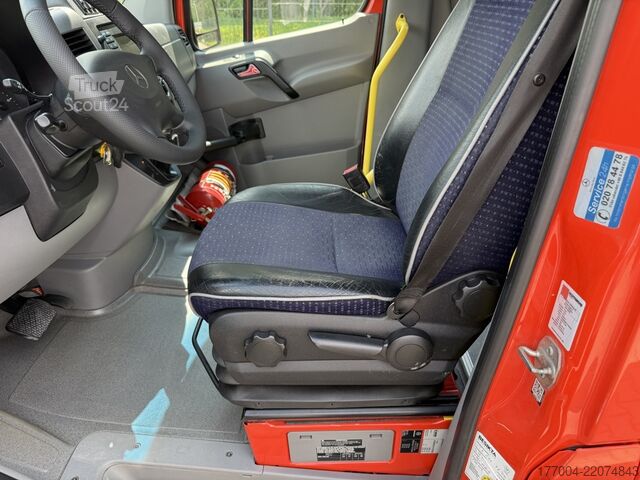 Minibusz Mercedes-Benz Sprinter 516