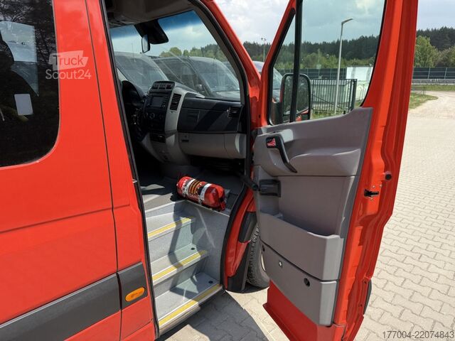 Minibusz Mercedes-Benz Sprinter 516