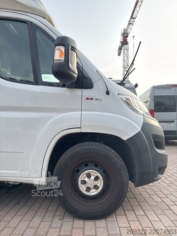 Camper semintegrato Fiat Ducato Weinsberg Carasuite del 2019 Manual | Fully equipped