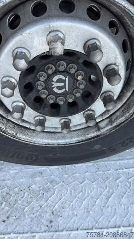 Semirremolque de plataforma baja KRONE 3-ACHS KüHLAUFLIEGER, THERMO KING, DOPPELSTOCK, BLUMENBREITE MIETAUF MöGLICH