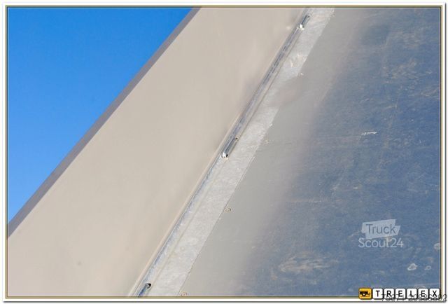 Prikolica s tristranskim prevračanjem EDUARD K3318 3500 kg 3S-Kipper Elektro Rampen