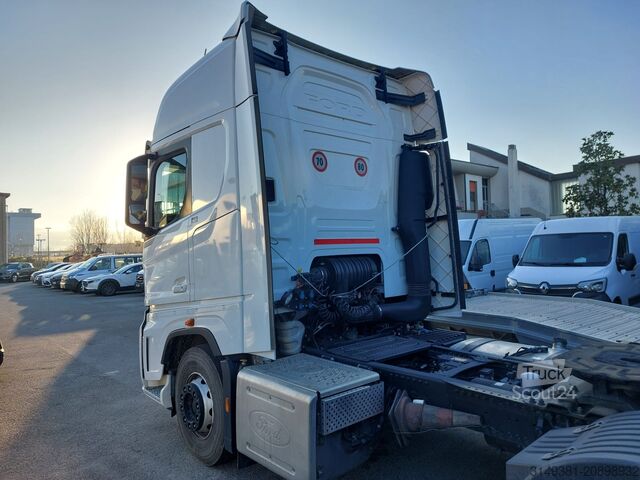 Trattore stradale standard Ford F-max