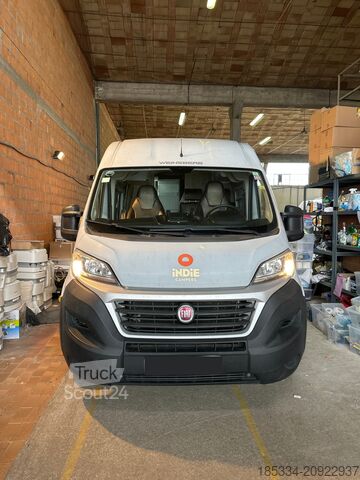 Lakókocsi/lakóautó Fiat Weinsberg Carabus 600 K 4 Schlafplätze | Voll ausgestattet