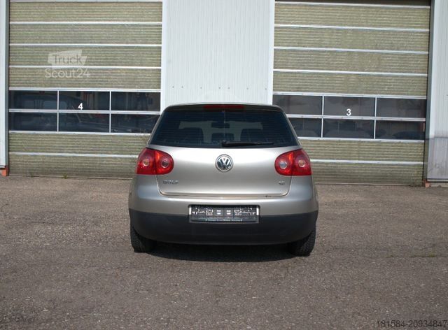 Van VOLKSWAGEN Golf V Lim. Comfortline