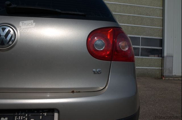 Van VOLKSWAGEN Golf V Lim. Comfortline