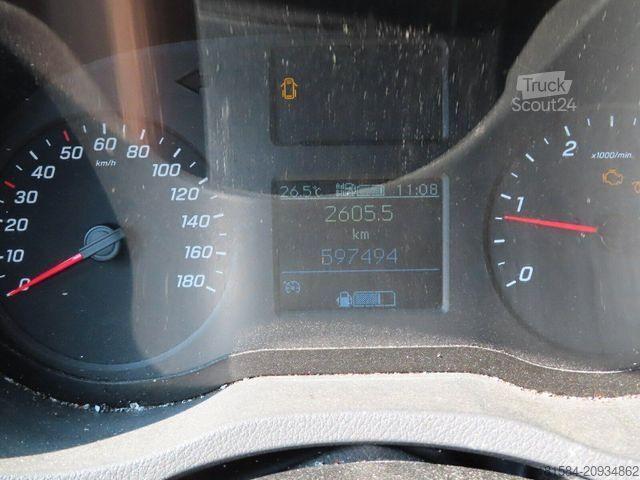 Duba panelată MERCEDES-BENZ Sprinter 317 CDI lang