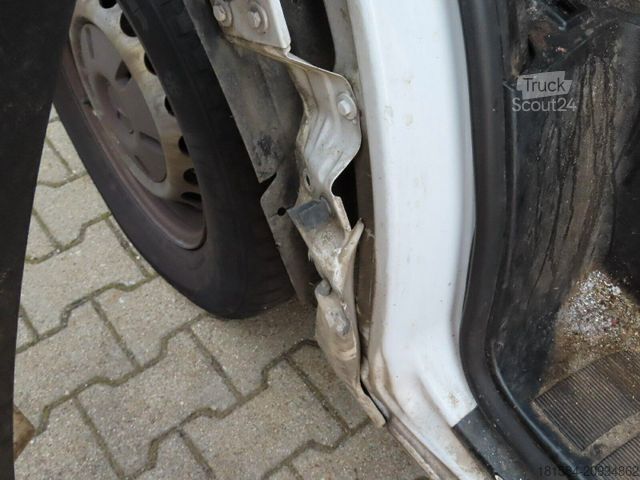 Duba panelată MERCEDES-BENZ Sprinter 317 CDI lang