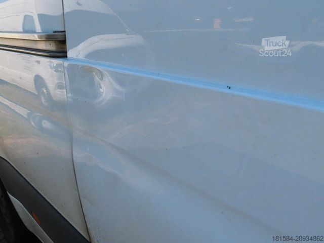 Duba panelată MERCEDES-BENZ Sprinter 317 CDI lang