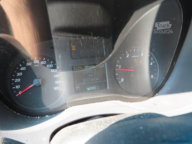 Duba panelată MERCEDES-BENZ Sprinter 317 CDI lang