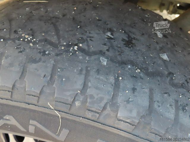 Duba panelată MERCEDES-BENZ Sprinter 317 CDI lang