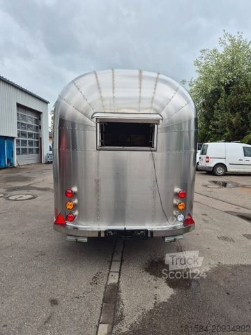 Perävaunu  Silver Buddy 680