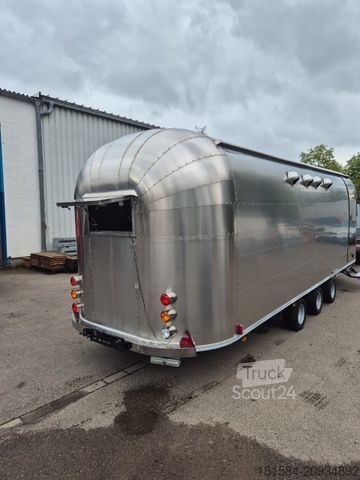 Perävaunu  Silver Buddy 680