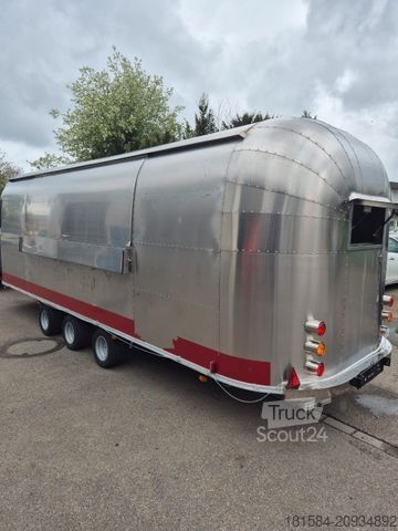 Perävaunu  Silver Buddy 680