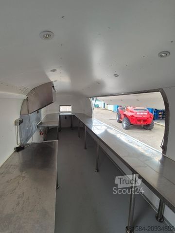 Perävaunu  Silver Buddy 680