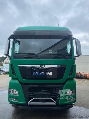 Camion forestier MAN TGX 26.640