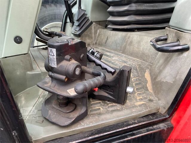 Utilaj agricol MASSEY FERGUSON 6180 Dynashift