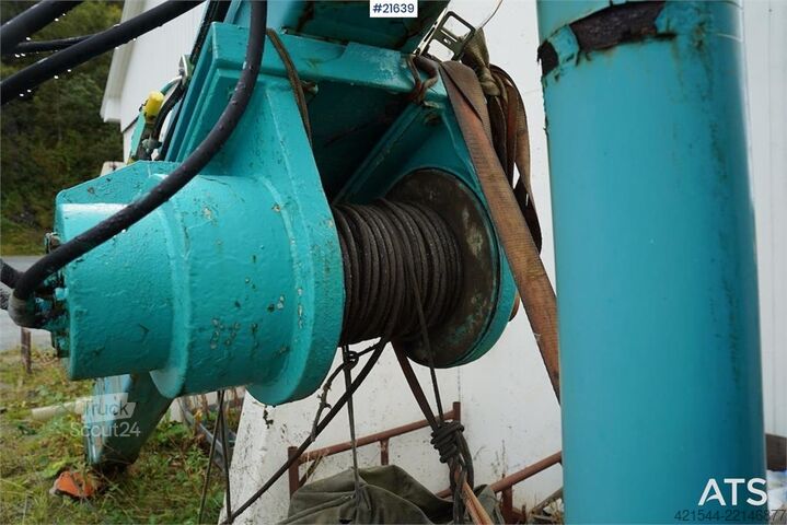 Ferramenta de elevação  Heila HMR12-1S crane with winch (used on boat)