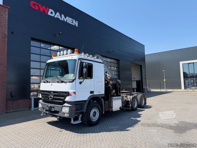 Zware belasting Mercedes-Benz Actros 2655 V8 6x4 Tractor unit Hiab 422-5 Euro 5