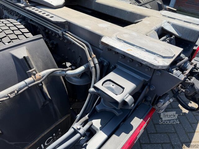 Zware belasting Mercedes-Benz Actros 2655 V8 6x4 Tractor unit Hiab 422-5 Euro 5