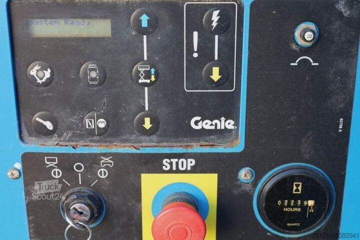 Pont élévateur à ciseaux Genie GS4390 Diesel, 4x4 Drive, 15m Working Height, 680k