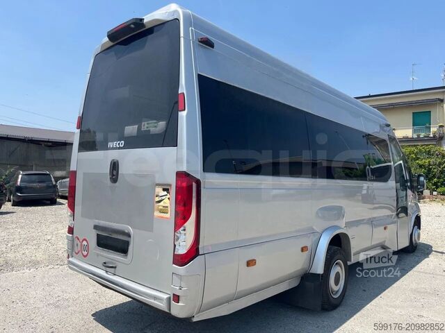 Transporte de pessoas IVECO Daily