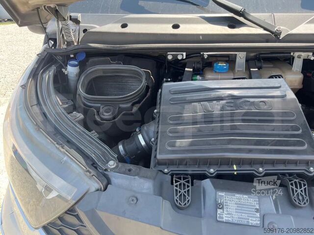 Transporte de pessoas IVECO Daily