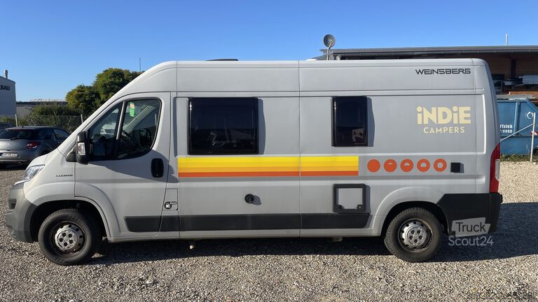 Caravana/autocaravana Fiat Weinsberg Carabus 600 K | 4 Posti Letto | Completamente Attrezzato