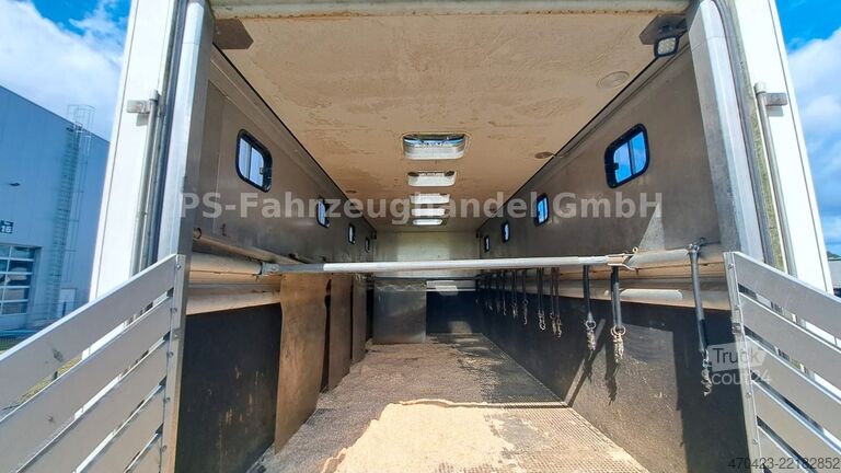 شاحنة نقل المواشي MERCEDES-BENZ Atego 2 1218*Blatt/Luft*Pferdetransporter
