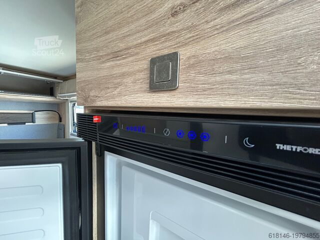 Halvintegrerad husbil EURA MOBIL XTURA 686 EF | WAB