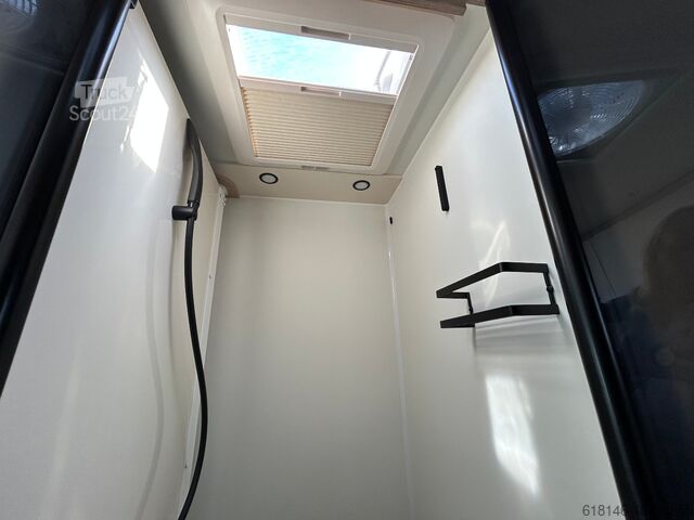 Halvintegrerad husbil EURA MOBIL XTURA 686 EF | WAB